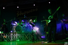 the-showers-live-Cisterna-estate-2014