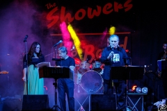 the-showers-live-Cisterna-estate-2014