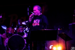 the-showers-live-Cisterna-estate-2014
