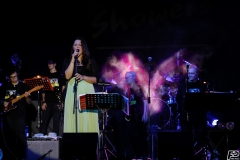 the-showers-live-Cisterna-estate-2014